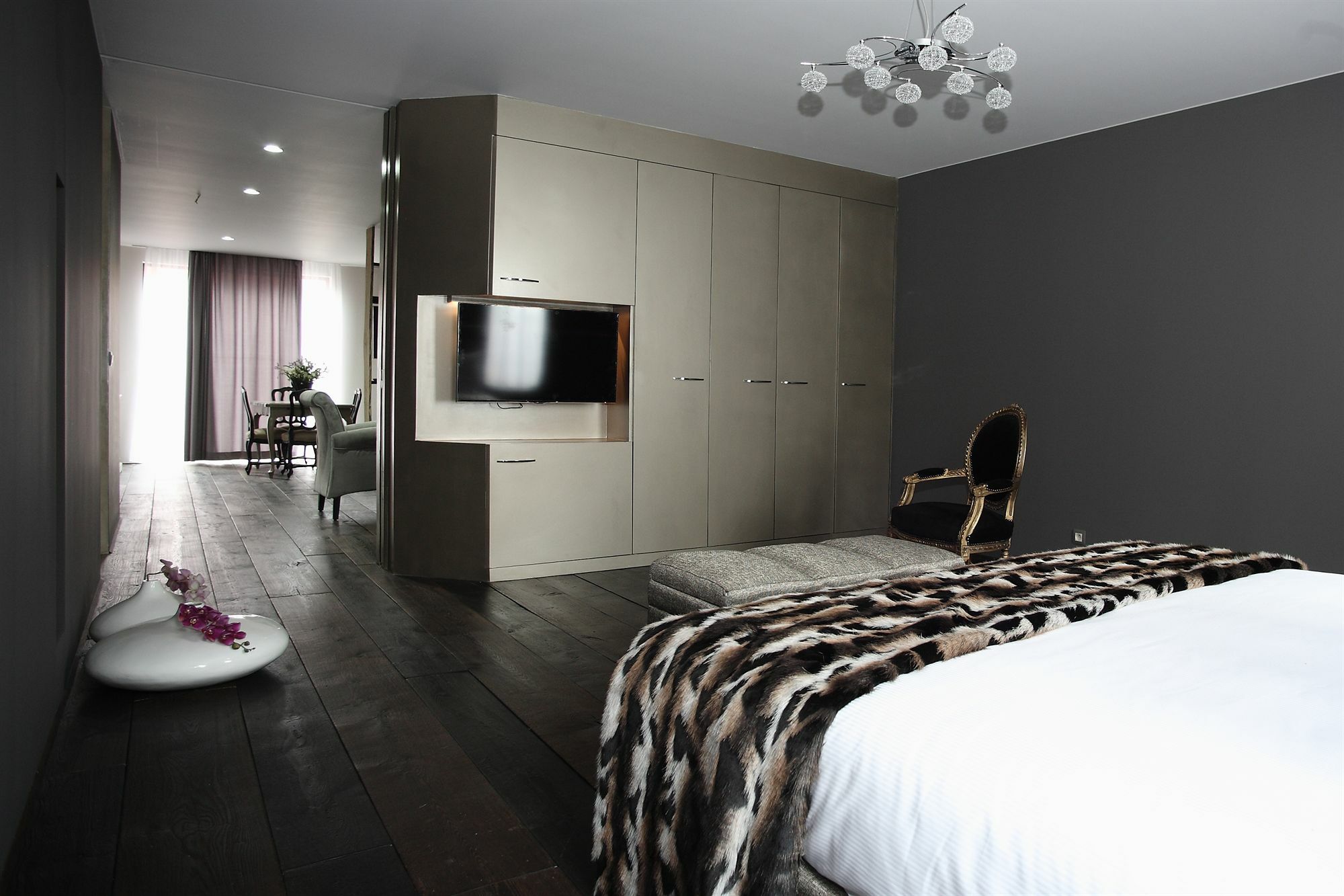 Aparthotel L'Impronta Etterbeek Buitenkant foto